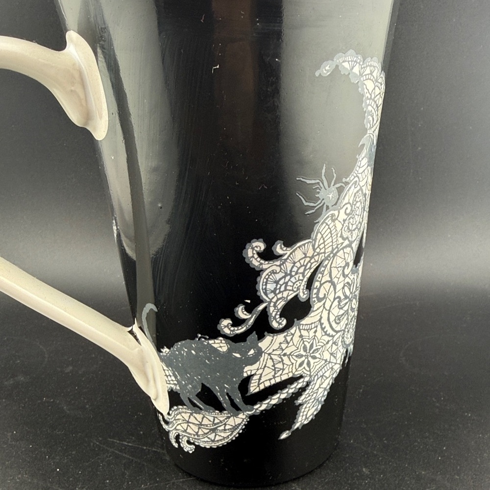 Coventry Lace Witch and Cat Latte/Tall Coffee Mug - Picture 2 of 5